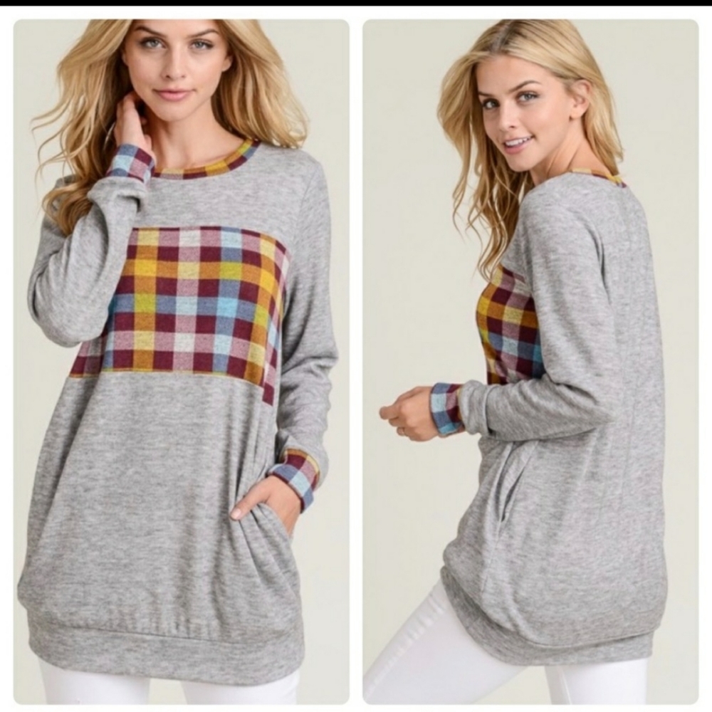 Ladies Round Neck Plaid Top